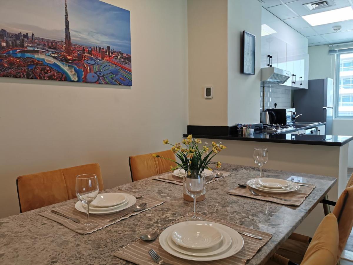 Apartment 1 Bedroom Renovated In Marina Diamond 3 Close To Tram And Metro *