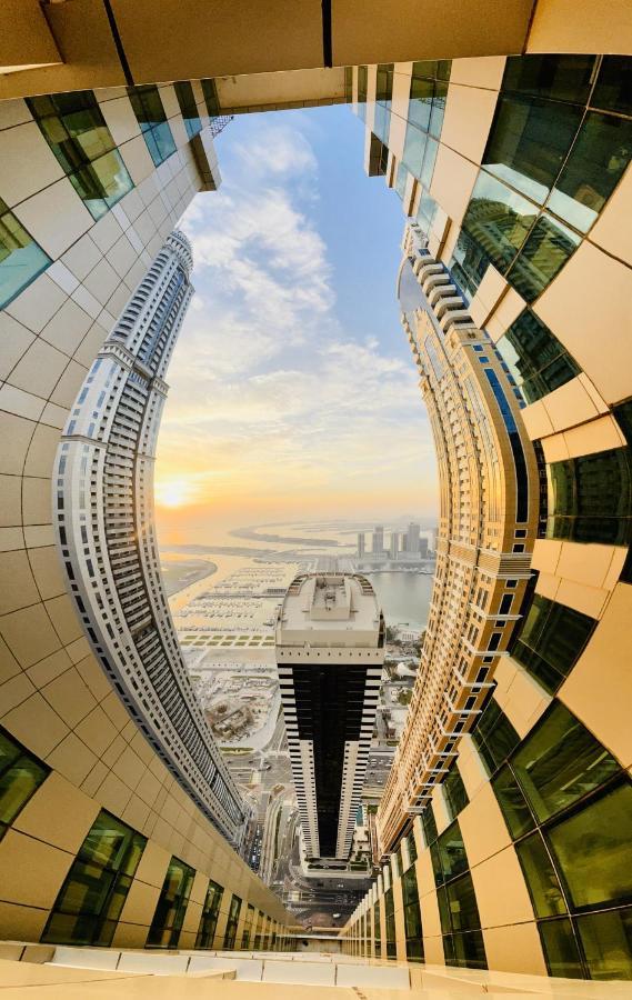 Hawana Hostel Dubai