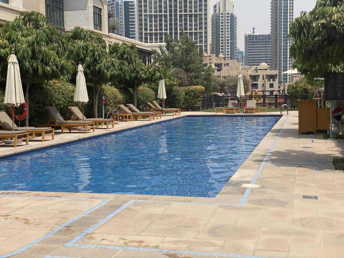 Apartment Lux I Souk Al Bahar I Burj Khalifa Views *