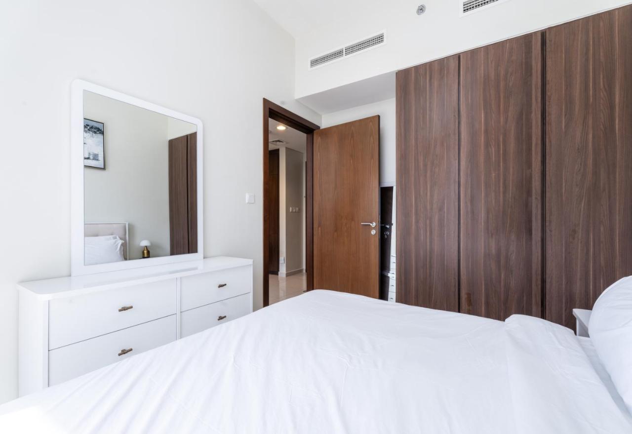 Daire A-living Luxury One Bedroom At Reva Near Mall & Burj Khalifa *