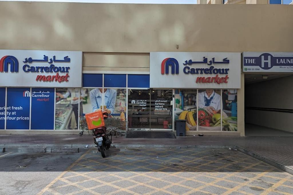 Premium 1bhk Near Metro Station Marina & Jbr