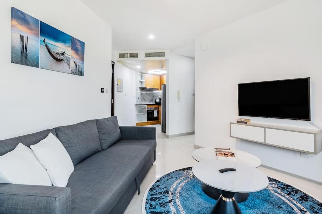 Apartment Premium 1bhk Near Metro Station Marina & Jbr *