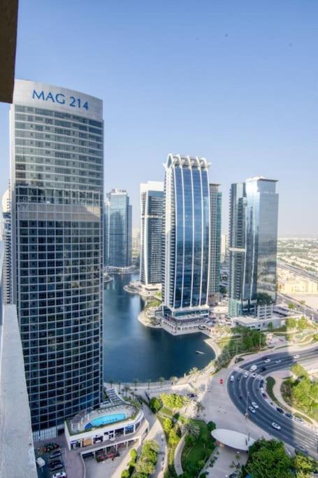 Premium 1bhk Near Metro Station Marina & Jbr