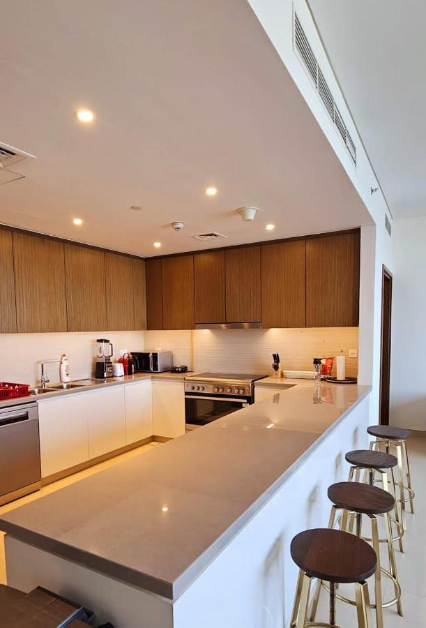 Apartment Amazing 4-bedroom *