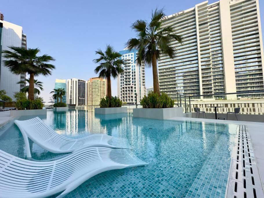 Daire Dar Vacation - Luxury 2br - Skyline View Near Burj Khalifa Dubai