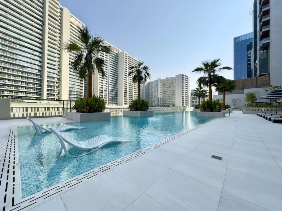 Dar Vacation - Stylish 2br In Business Bay Dubai