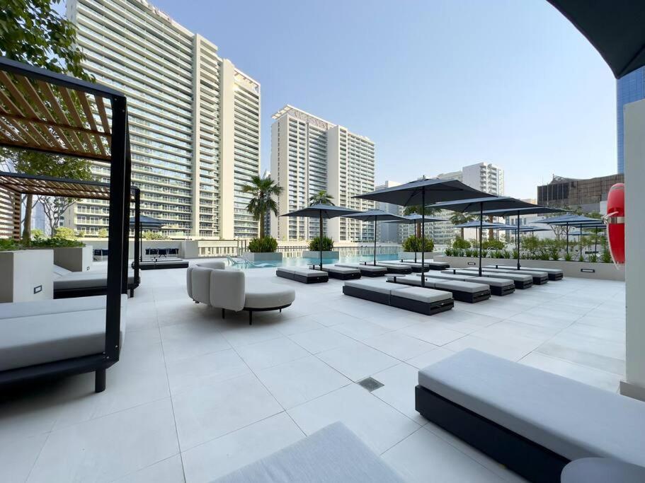 Dar Vacation - Luxury 2br - Skyline View Near Burj Khalifa Daire