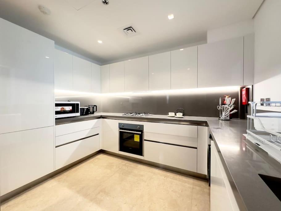 Dar Vacation - Stylish 2br In Business Bay *