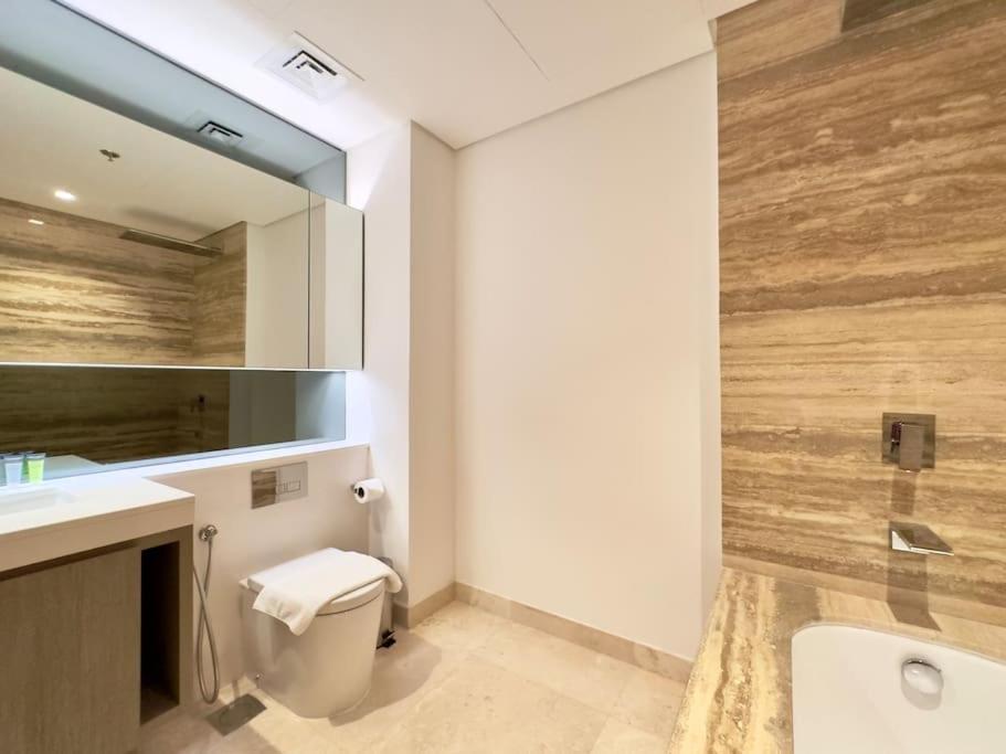 Apartment Dar Vacation - Stylish 2br In Business Bay Dubai