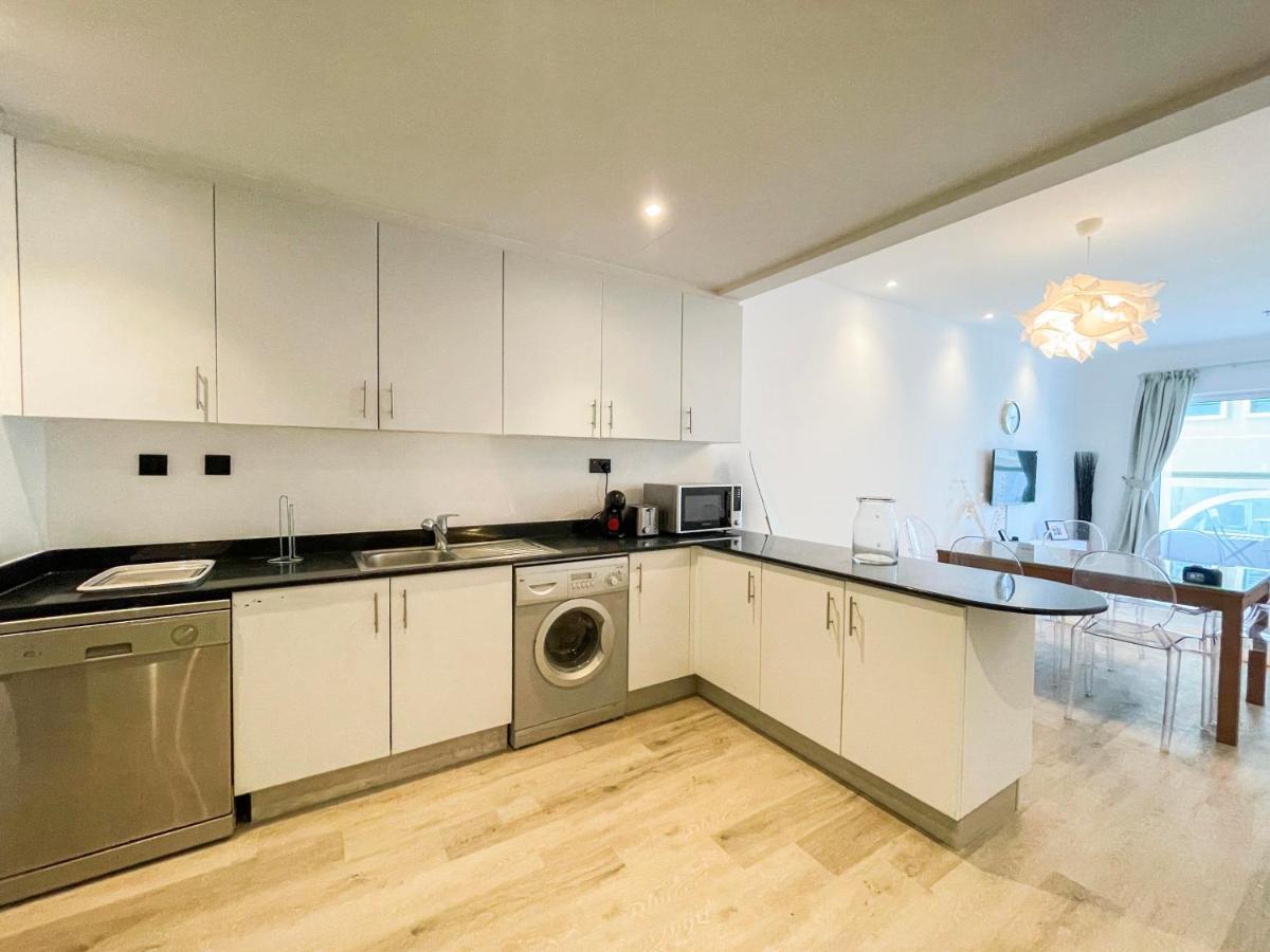 Daire Deluxe 1 Bedroom - Elite Marina - Sea View Dubai