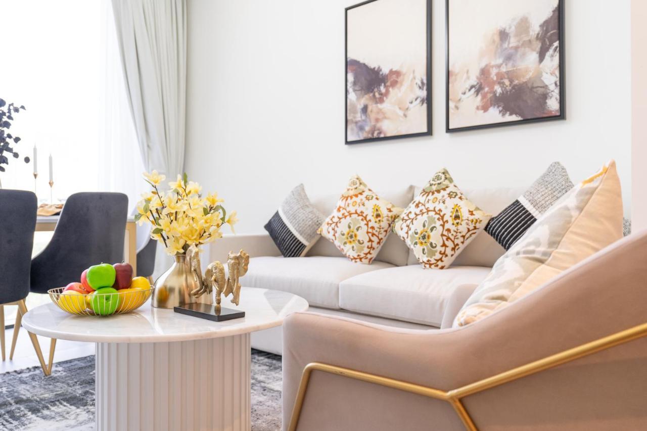 Vogue Sobha Hartland Lush Oasis Near Downtown *