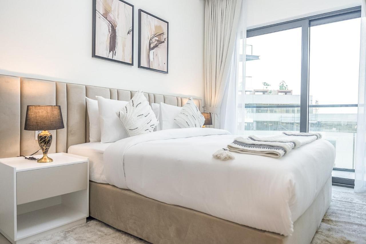 Vogue Sobha Hartland Lush Oasis Near Downtown Apartment *