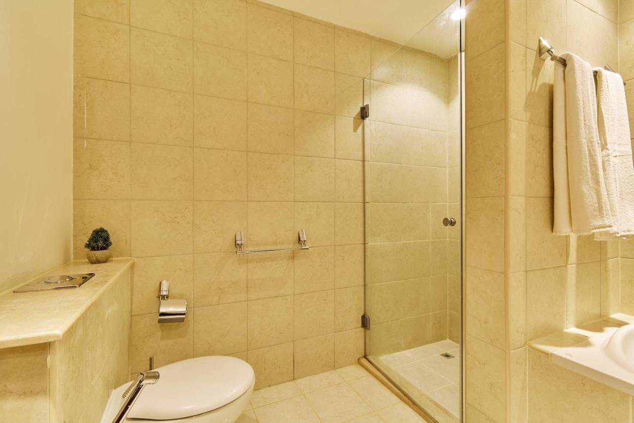 Burj Residences: Luxury With Burj Khalifa & Fountain Views Apartment *