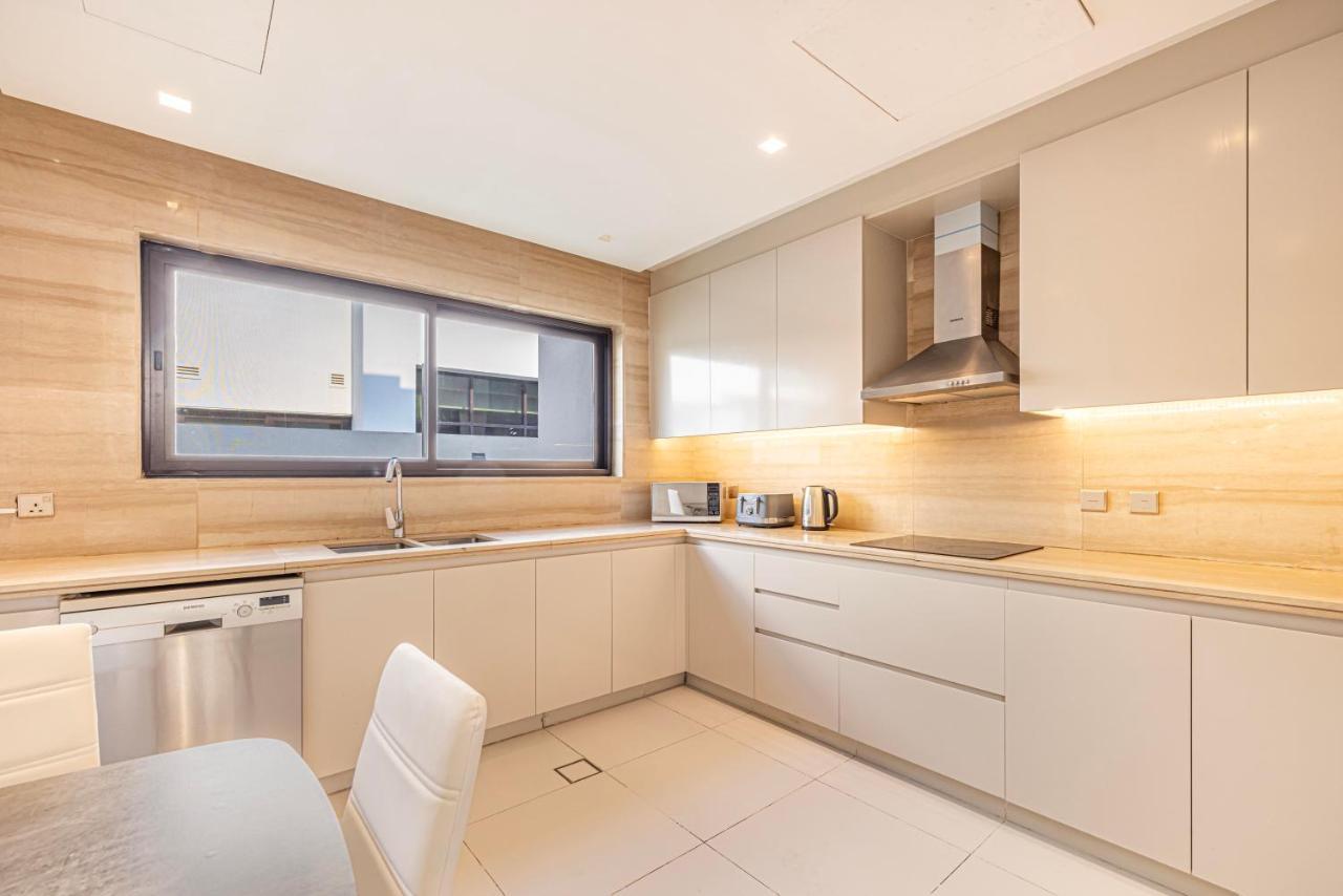 Daniels 5br With Private Pool At Damac Hills *