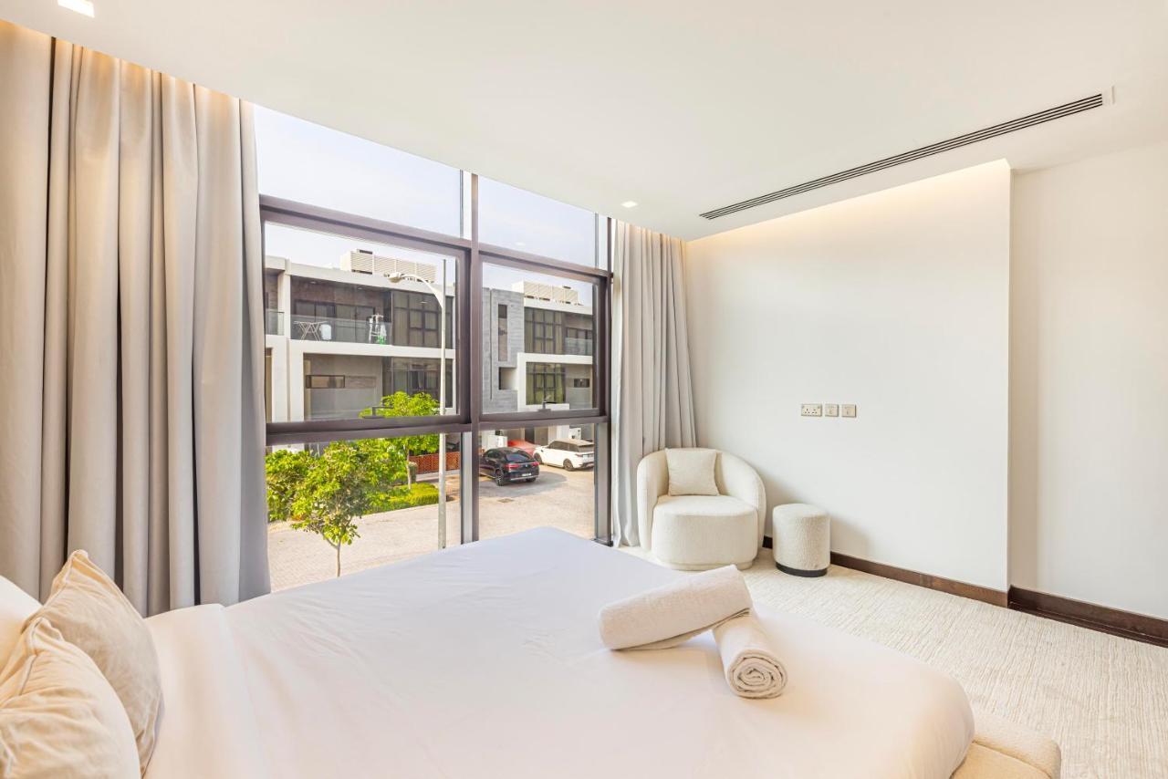 Apartment Daniels 5br With Private Pool At Damac Hills *