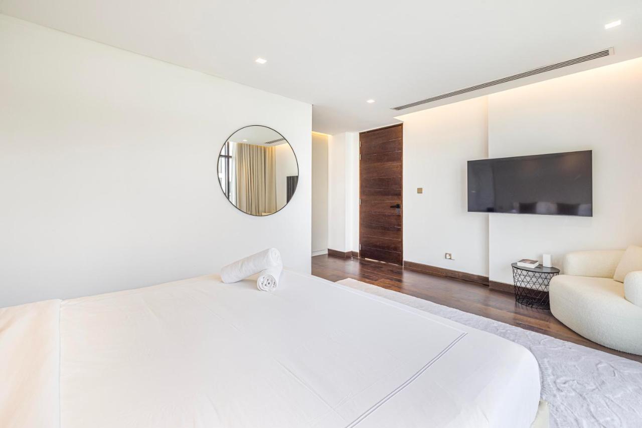 Daniels 5br With Private Pool At Damac Hills Apartment Dubai