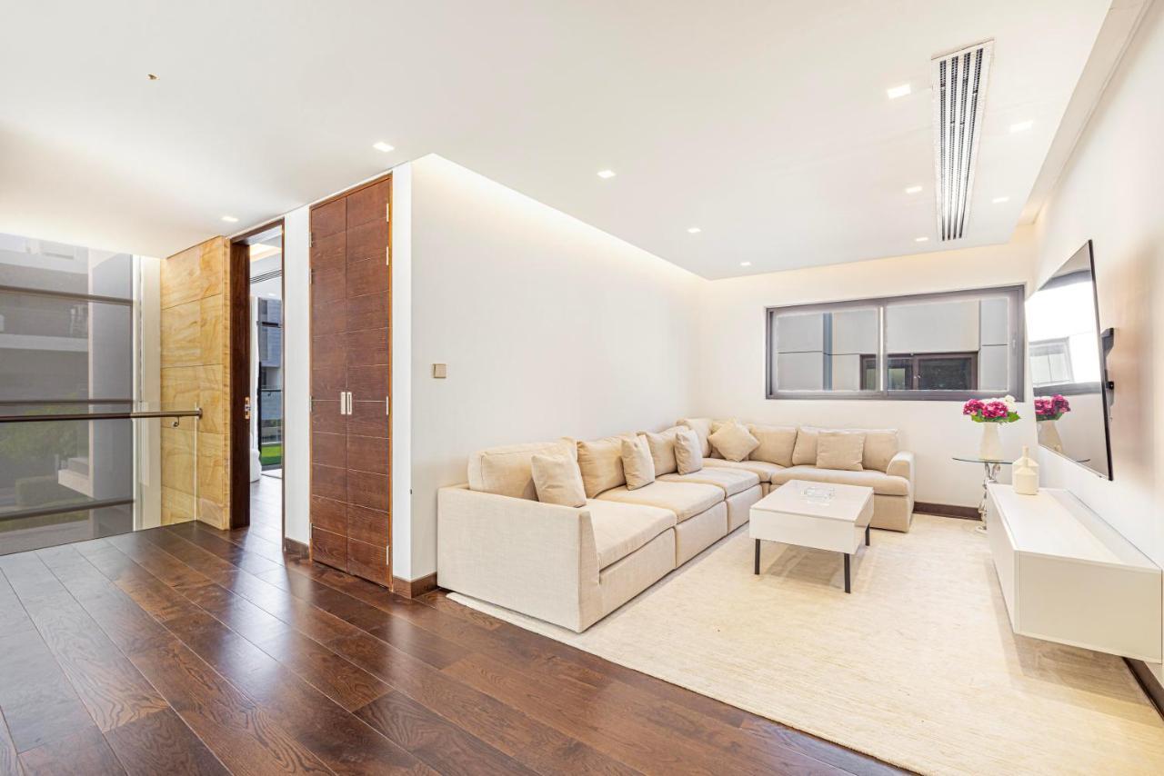Daniels 5br With Private Pool At Damac Hills