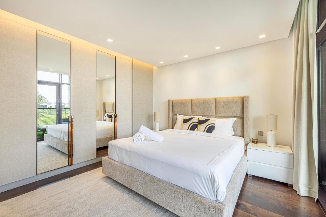 Daniels 5br With Private Pool At Damac Hills * Dubai