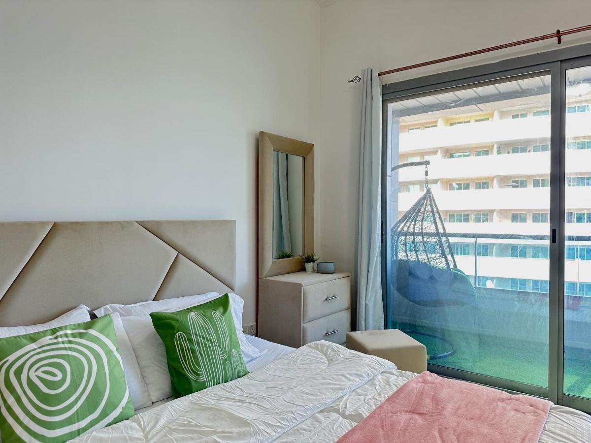 Apartment Cool Near To Metro & In Marina Dubai