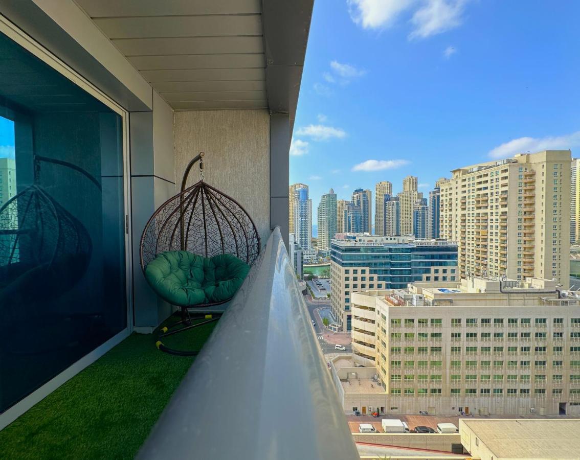 Cool Near To Metro & In Marina Apartment