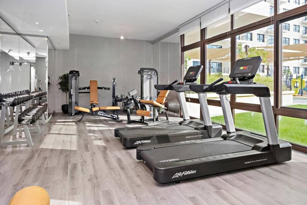 Stonetree - Spacious 2br In Golf Views Block A