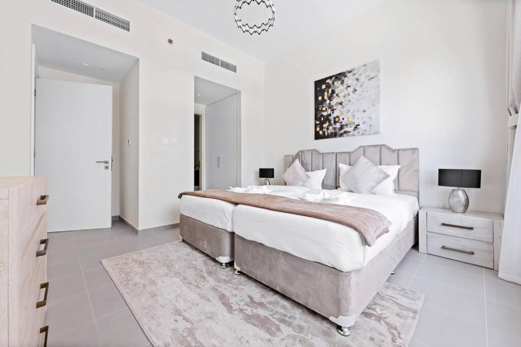Stonetree - Spacious 2br In Golf Views Block A *