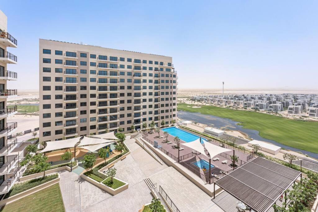 Apartment Stonetree - Spacious 2br In Golf Views Block A Dubai