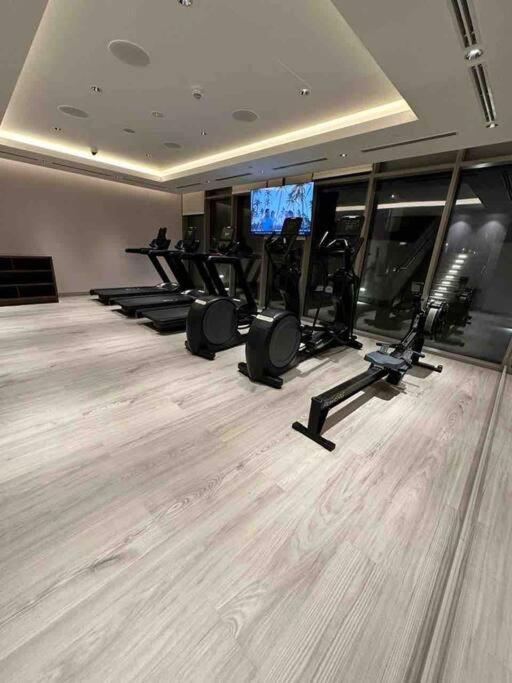 Stylish 1 Bedroom Downtown View Apartamento Dubai