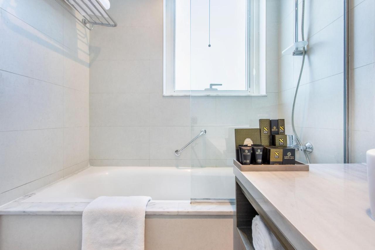 The S Homes Canal View And One Bedroom Apartments, Damac Maison Prive Apart Otel *