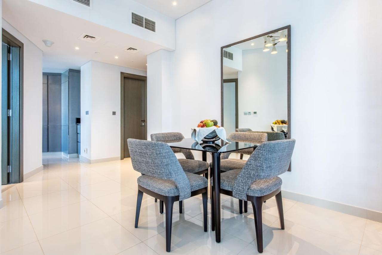The S Homes Canal View And One Bedroom Apartments, Damac Maison Prive Apart Otel *