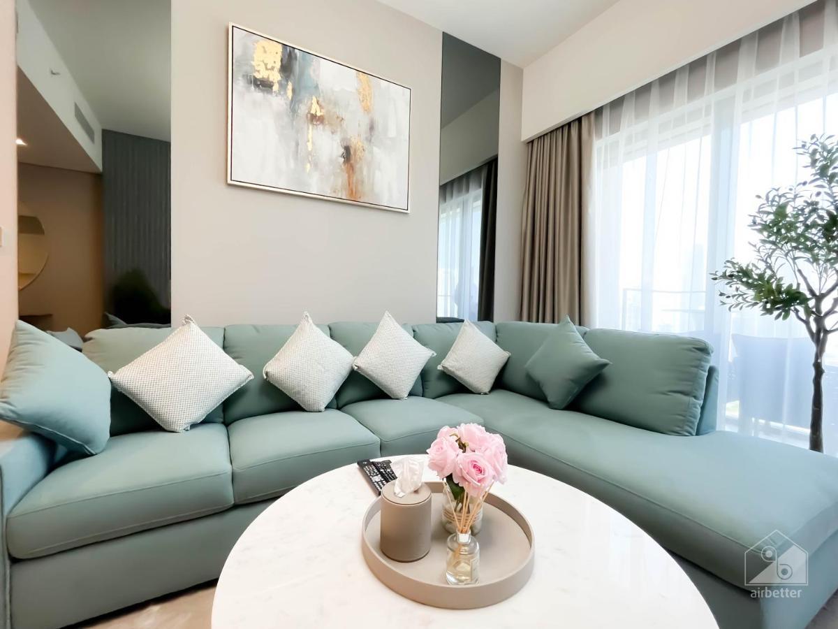 Luxury Burj Royale Burj Khalifa & Fountain View Apartment *