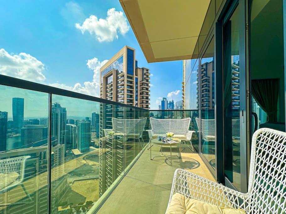 Higuests - Beautiful 2br On 35th Floor With Amazing City View Apartment *