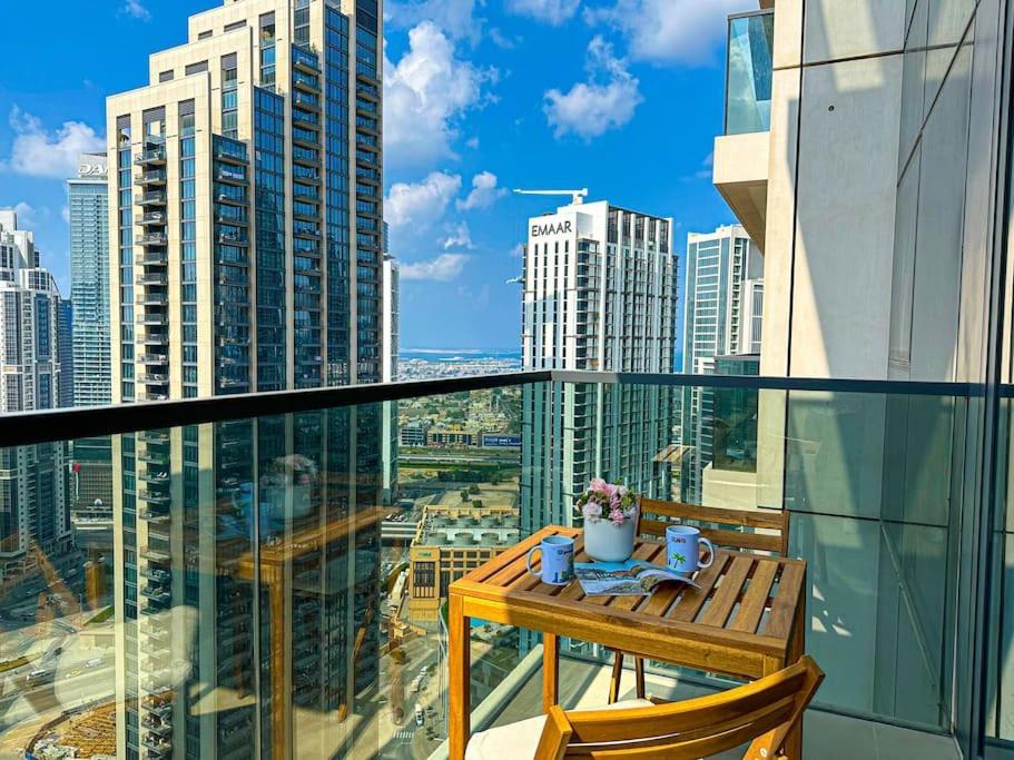 Higuests - Beautiful 2br On 35th Floor With Amazing City View *