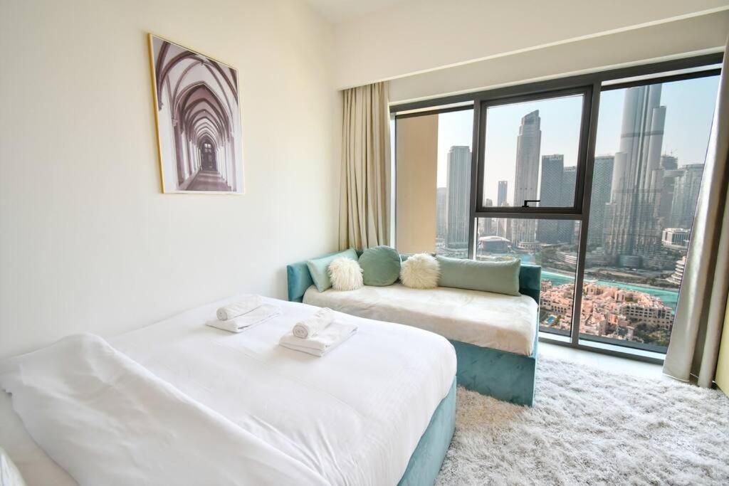 Apartment Burj Royale-enchanting Burj&fountain Full View Sky 3+1br *