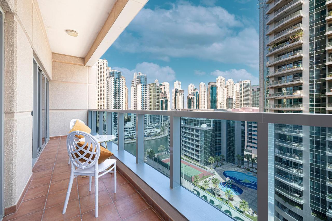 Luxury And Spacious Full Marina View Apartment *