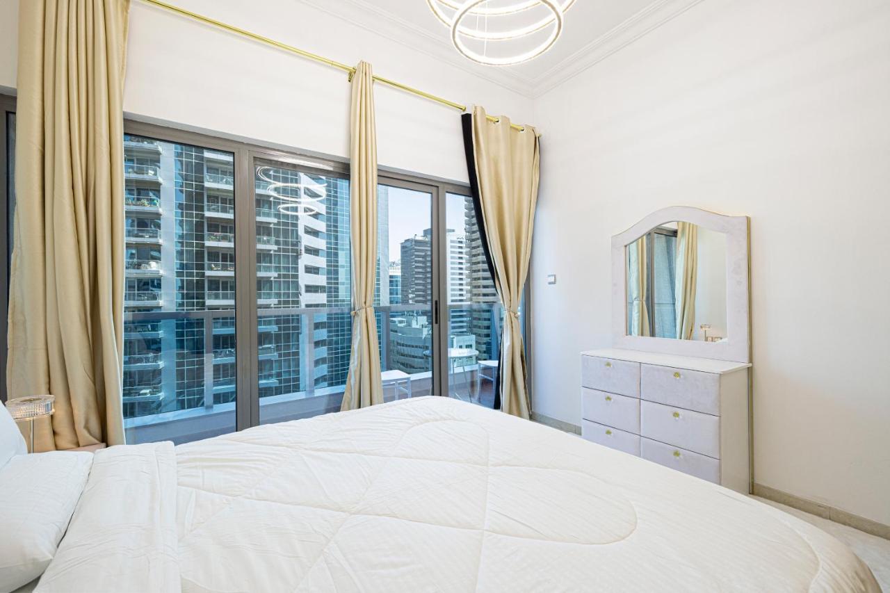 Apartment Luxury And Spacious Full Marina View