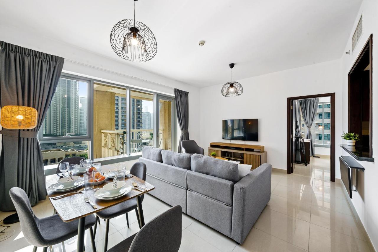 Cute 1 Bedroom - Walk To Opera, Mall & Burj Khalifa Apartment Dubai