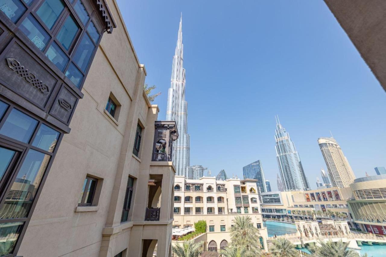 1bdr With Burj Khalifa View I Walking Distance To Mall I Tajeer Apartment Dubai