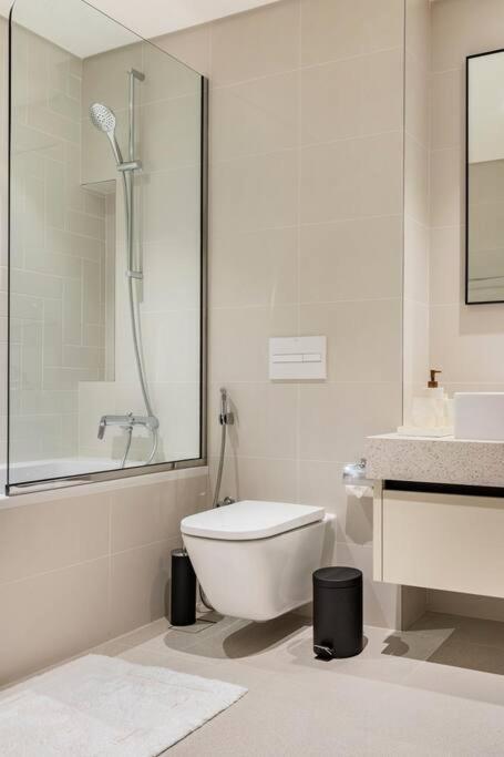 Daire Luxury Beach Front 1br