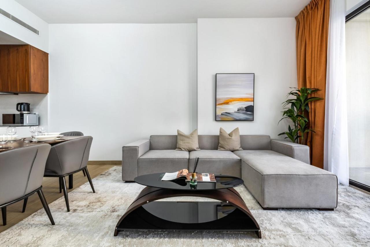 Spacious 2br Flat, La Rive 2 Apartment