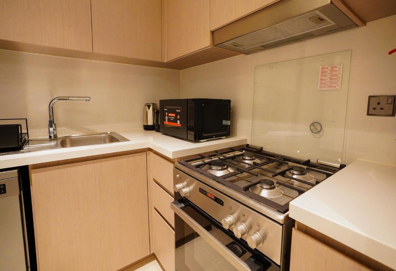Citihome-1br In Act One With Burj Khalifa View At Pool Apartment