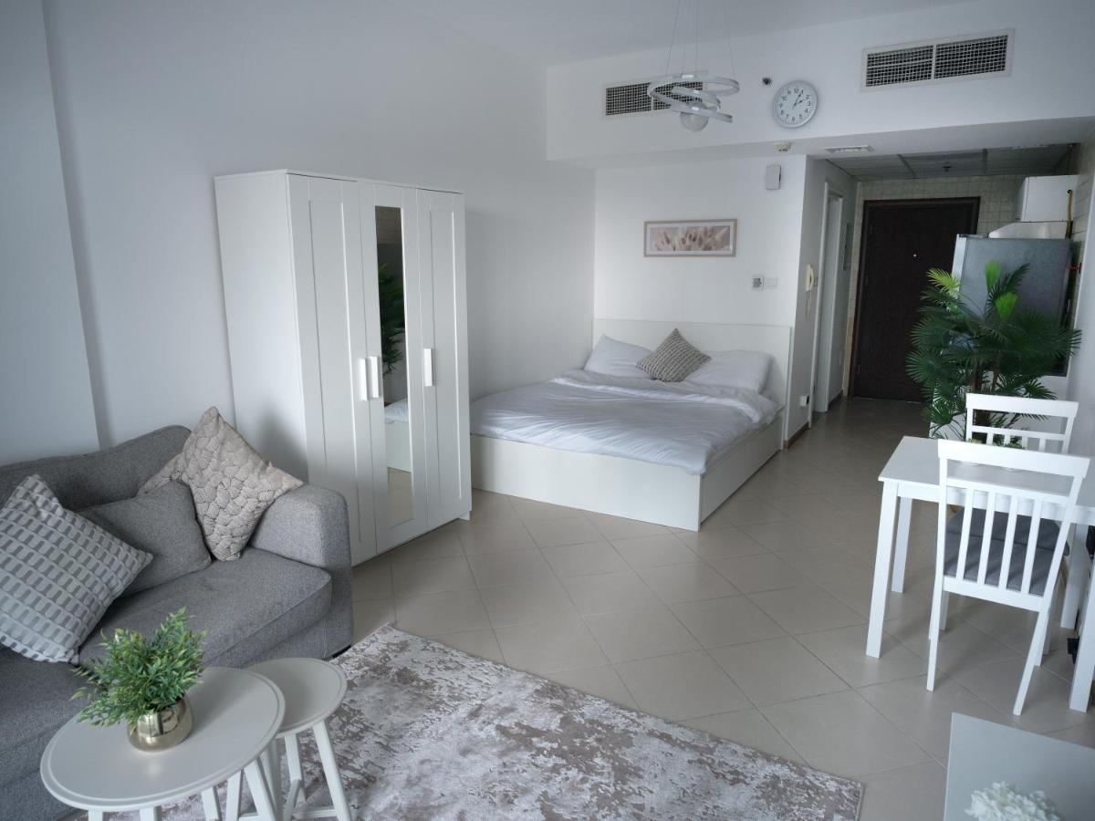 Elite At Marina Daire *