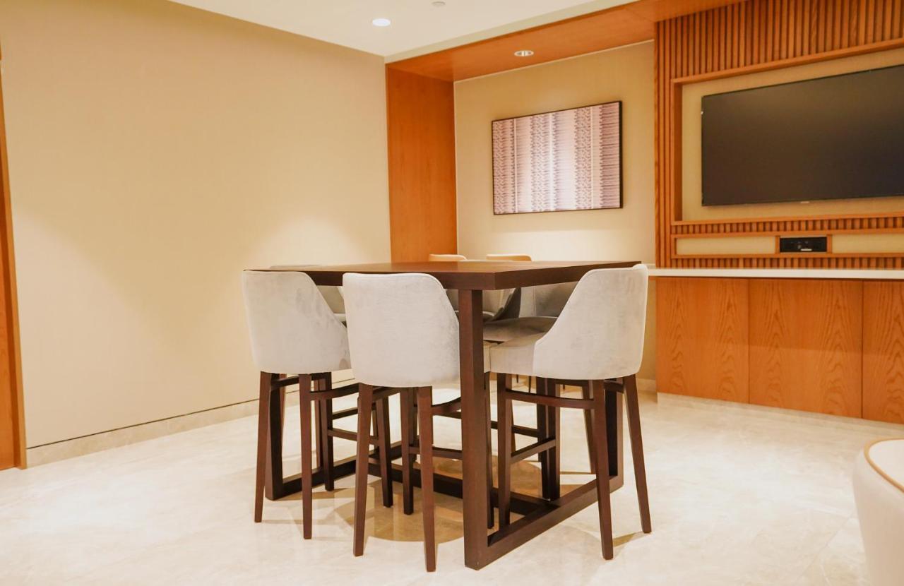 Citihome-1br In Act One With Burj Khalifa View At Pool * Dubai