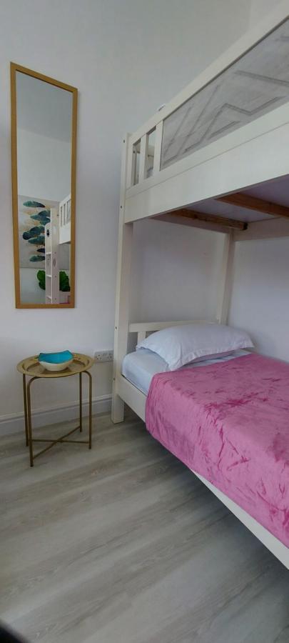 Casa Vera Vacations Albergue *
