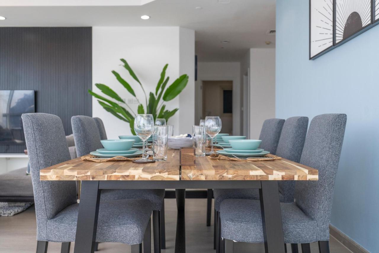 Heaven Crest Marina - 4 Bedroom With Marina View Near Jbr Beach, Free Parking, Wi-fi, Gym And Pool * Dubai