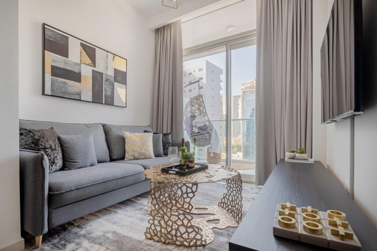 Frank Porter - Vera Apartamento