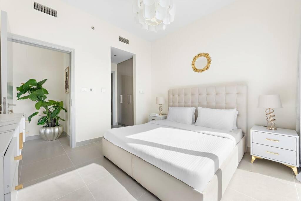 Lavish Tower 2br In The Heart Of Downtown