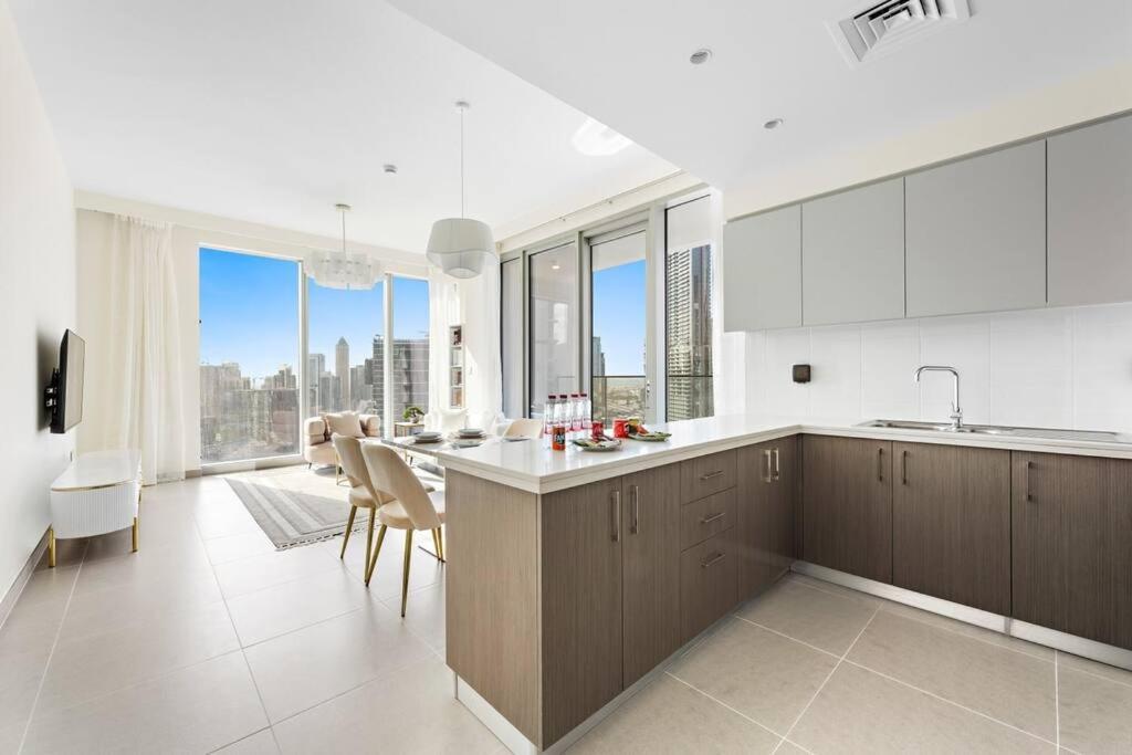 Apartamento Lavish Tower 2br In The Heart Of Downtown *