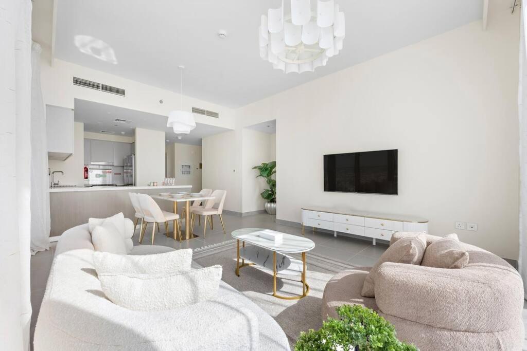 Lavish Tower 2br In The Heart Of Downtown * Dubai