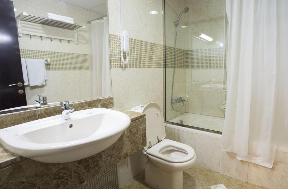 Homestay Brand New Private Partition Near Moe Metro
